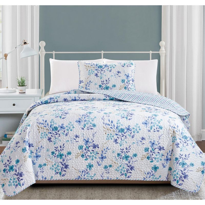 Great Bay Home Floral Reversible Quilt Set With Shams, 2 of 6