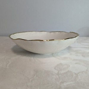 Jiallo 8.75" Simplicity Collection White Porcelain Gold Trim Freestyle Round Shape Tray - 1 of 4
