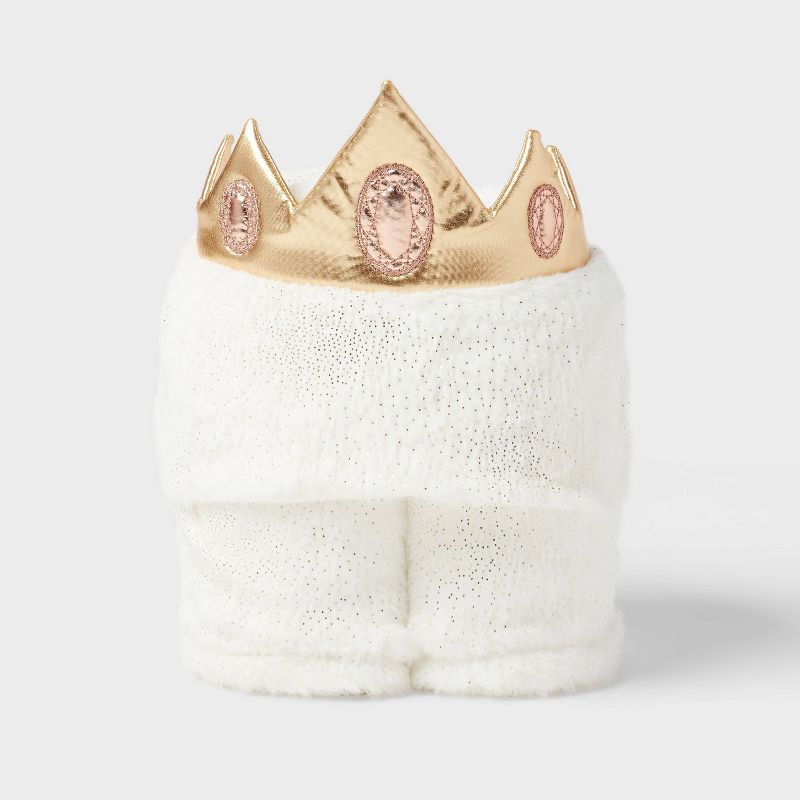 Princess Crown Kids&#39; Hooded Blanket - Pillowfort&#8482;, 4 of 5