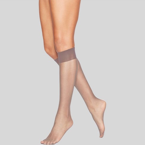 L'eggs Women's Silken Mist Control Top Sheer Toe Run Resist Ultra Sheer Leg  Panty Hose, Black Mist, B at  Women's Clothing store: Pantyhose