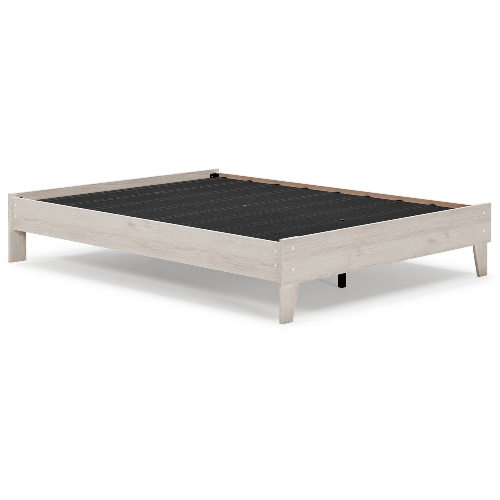 Photos - Bed Frame Queen Socalle Platform Bed Natural - Signature Design by Ashley