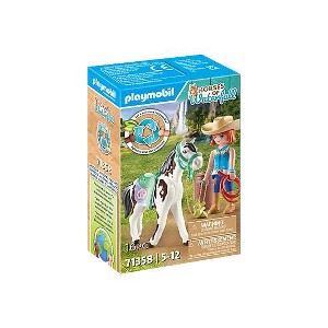 Playmobil Horses of Waterfall Feeding Time with Ellie and Sawdust 71358 Playset 16pc - 1 of 1