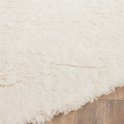 Hand-Tufted Ivory Wool 6' Round Shag Area Rug