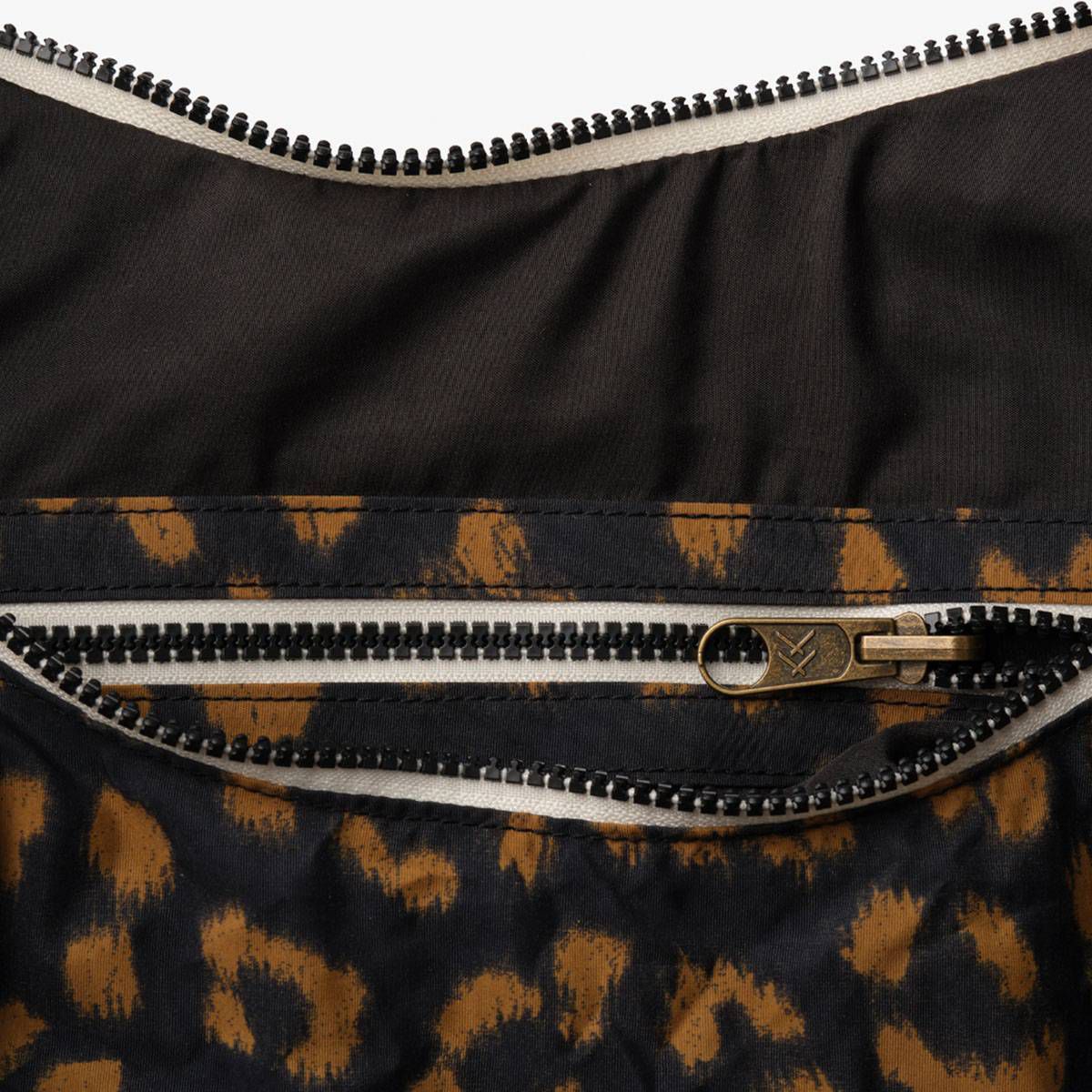 Thread Wallets Crossbody Bag - thumbnail 2