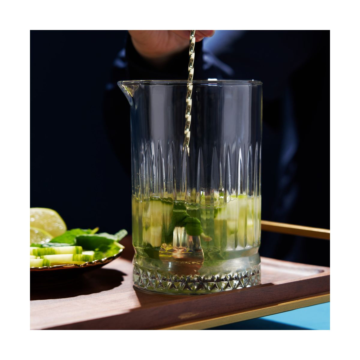 Viski Pedestal Crystal Mixing Glass Perfect for Classic Stirred Drinks, Martini, Rum and Tequila Cocktails, Home Bar, Gifts for Cocktail Lovers, 23 oz - thumbnail 7