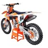 KTM 450 SX-F #84 Jeffrey Herlings "Red Bull KTM Factory Racing" (2018) 1/6 Diecast Motorcycle Model by Maisto - 3 of 4