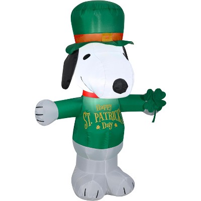 Gemmy Airblown Inflatable St. Patrick's Day Snoopy, 3.5 ft Tall, white