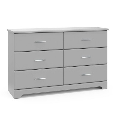 Storkcraft roland clearance 6 drawer dresser