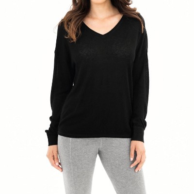 Women's Long Sleeve Vneck Tee - LEIMERE