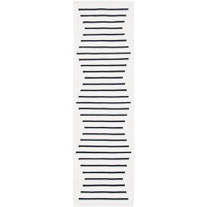 Montauk MTK313 Hand Woven Indoor Rugs - Safavieh - 1 of 4