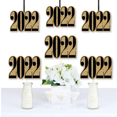 Big Dot of Happiness Gold New Year's Eve - 2022 Decorations DIY Party Essentials - Set of 20