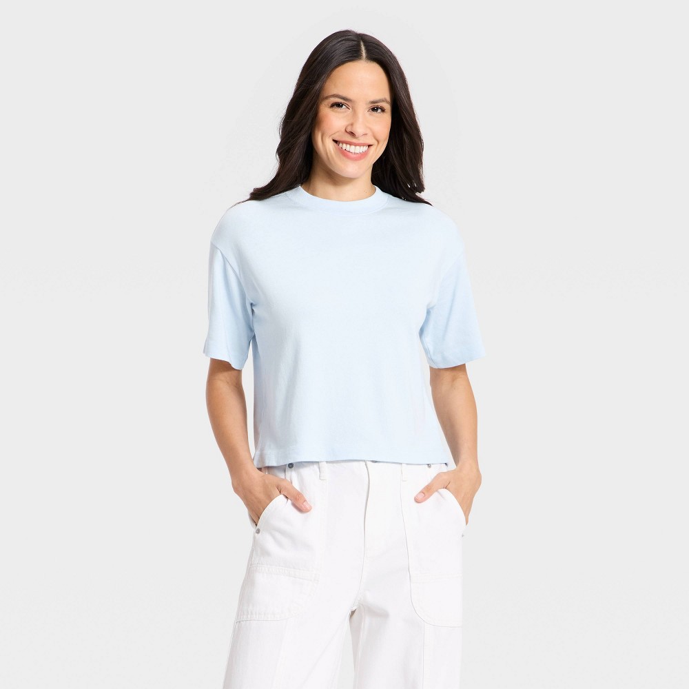 Women's Short Sleeve Vintage T-Shirt - Universal Thread™ Blue M