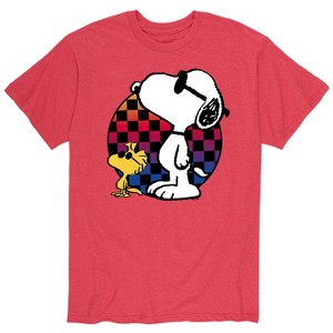 Men's - Peanuts - 70's Retro Snoopy Short Sleeve Graphic T-Shirt - 1 of 4