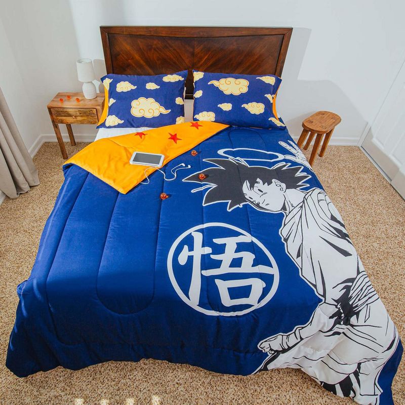Dragon Ball Z Goku Super Soft Full/Queen Size Comforter, 2 of 7