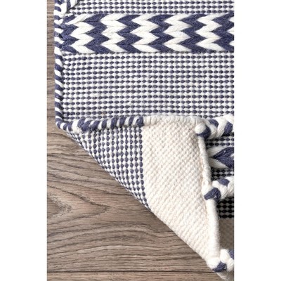 Nuloom Braided Trellis Jasmine Tassel Indoor Area Rug - Thumbnail 3