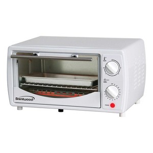Brentwood 4-Slice Toaster Oven - 1 of 4