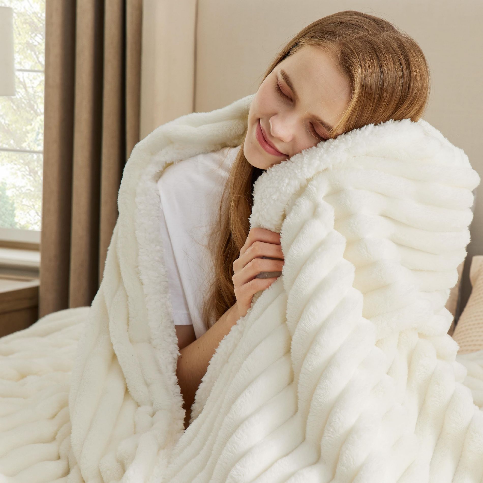 Bedsure Fleece Blanket Queen Size for Bed - Super Soft Cozy Plush Fleece Thick Warm Blanket for Spring , White, 90x90 Inches