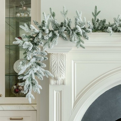 King of Christmas 9ft Christmas Garland, Queen Flock Artificial Snow Flocked Garland