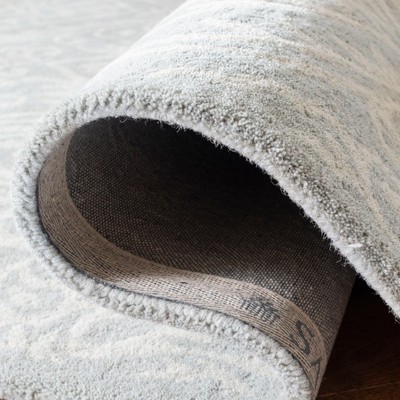 Hand-Tufted Gray Wool Rectangular Area Rug - 59" x 84"