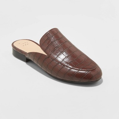 crocodile mules