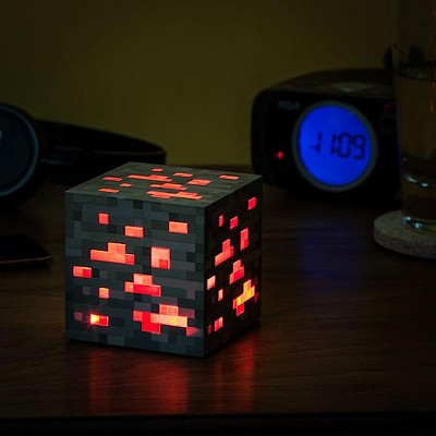 Minecraft Green Creeper Plug-in Nightlight with Auto Dusk to Dawn Sensor 