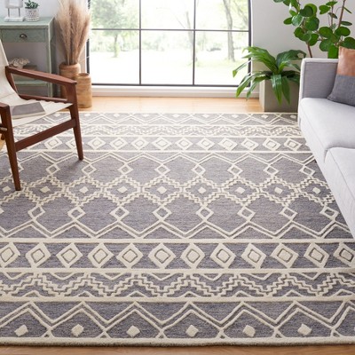 Gray and Ivory Handmade Wool Tufted Runner Rug