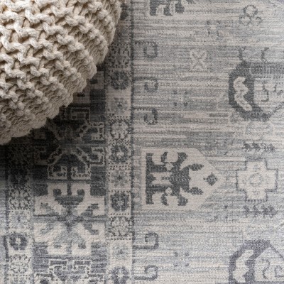 Elegant Vintage Persian-Inspired 4' x 6' Light Gray Synthetic Area Rug