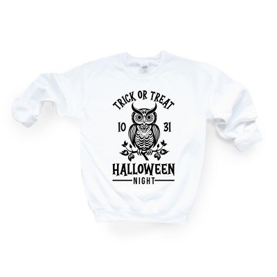 Simply Sage Market Women's Graphic Sweatshirt Trick Or Treat Owl