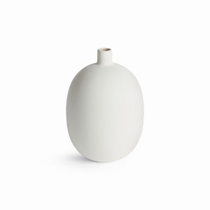 Plum & Post Barclay Butera Sandbar Vase Small - White/Taupe Stoneware - 1 of 4