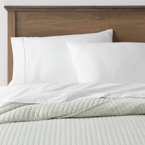 Best Summer Bedding: The Company Cotton Voile Quilt