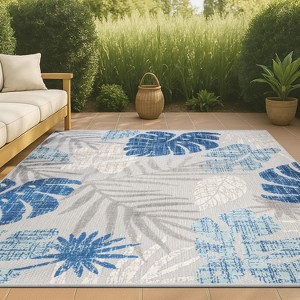 Monstera Tropical Leaf High-Low Indoor/Outdoor Area Rug - JONATHAN Y - 1 of 4