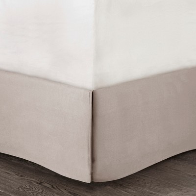 California King White Chenille Jacquard 7-Piece Bedspread Set