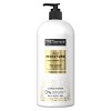 Tresemme Moisture Rich with Vitamin E Conditioner - image 2 of 4