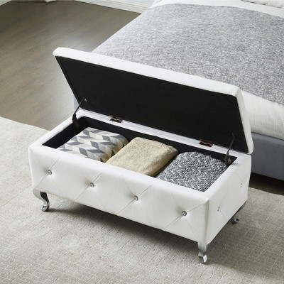 white pu