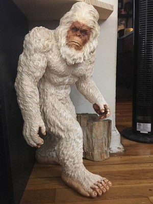 Design Toscano 3 in. Bigfoot the Abominable Snowman Yeti Holiday