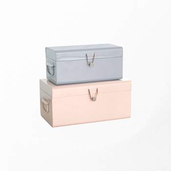 Elle Decor Daven Decorative Metal Box Trunks, Set of 2, Vintage Style Storage w/ Loop Closures, Space Saving Organizer for Home , Pink & Gray