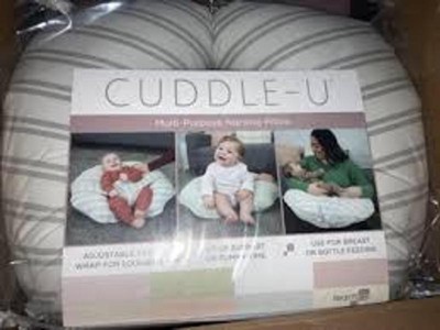 The cuddle fashion u nursing pillow