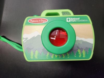 Melissa & Doug Rocky Mountain National Park Sights and Sounds Wooden Toy Camera Play Set