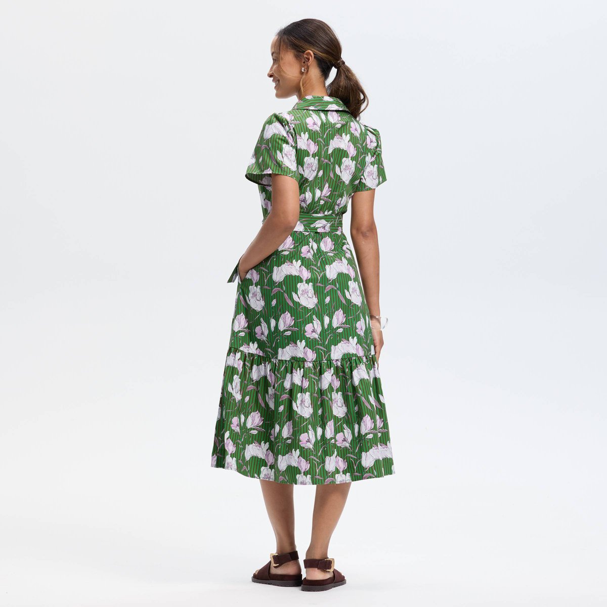 Женские платья Universal Thread Women's Button-Down Short Sleeve Midi A-Line Dress - Universal Thread™ Green Floral S — фото 2