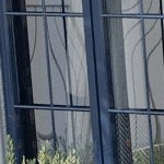 vertical slatted tabletop