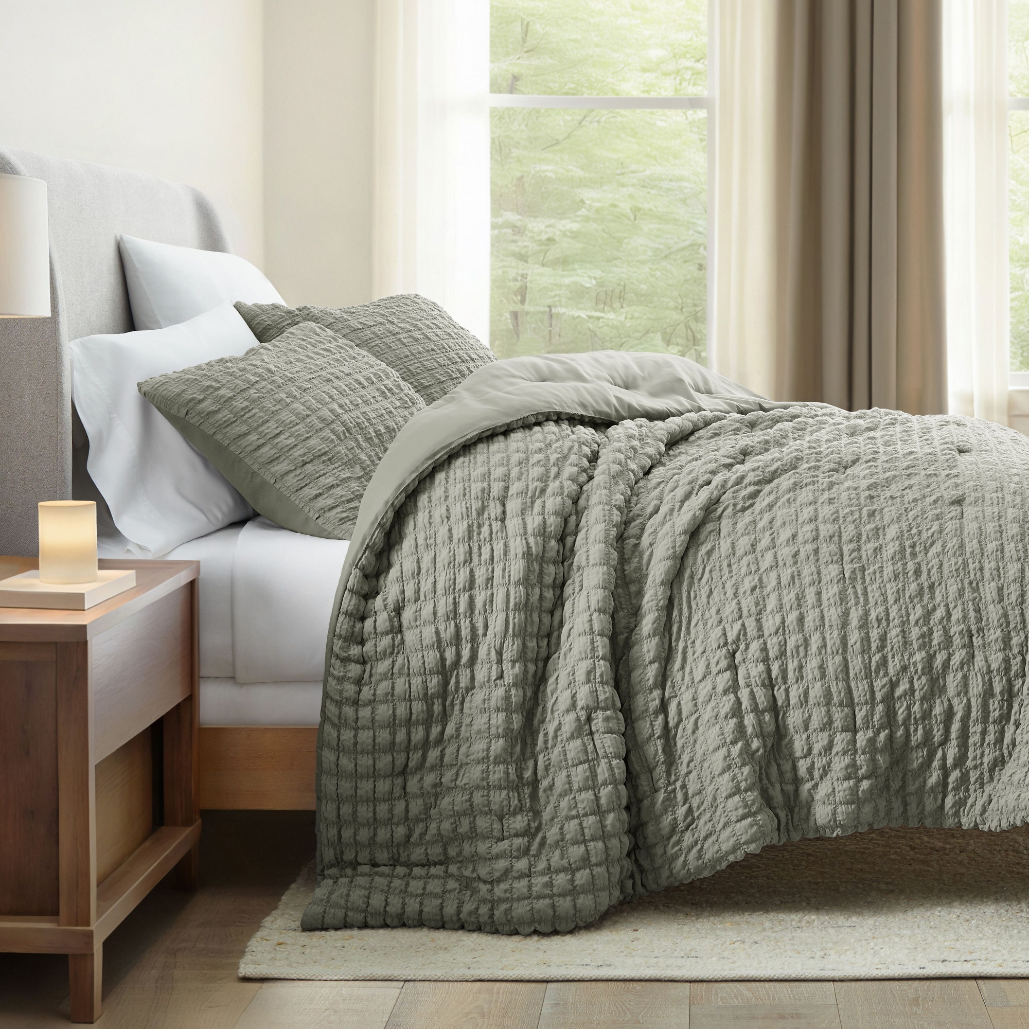 Seersucker Textured Comforter Set, All-Season Down Alternative Ultra Soft & Lightweight 3PC - Becky Cameron, Willow, King/California King
