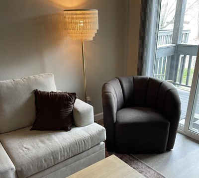 Guest review image 1 of 2, zoom in