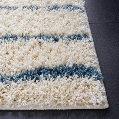 Turquoise and Ivory Rectangular Shag Rug - 5'3" x 7'6"