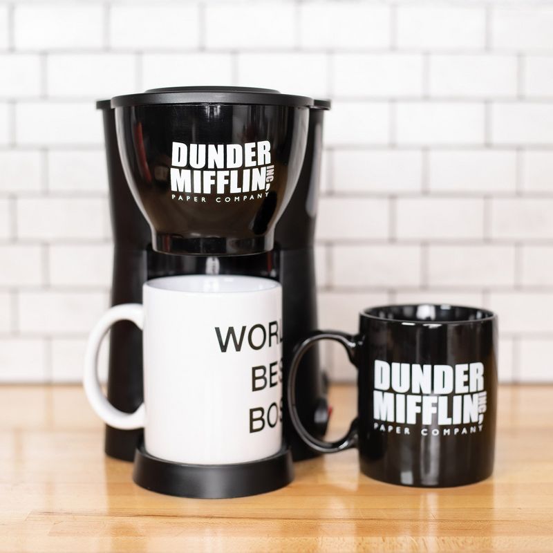 Uncanny Brands The Office Single Cup Coffee Maker Gift Set with 2 Mugs, 4 of 5