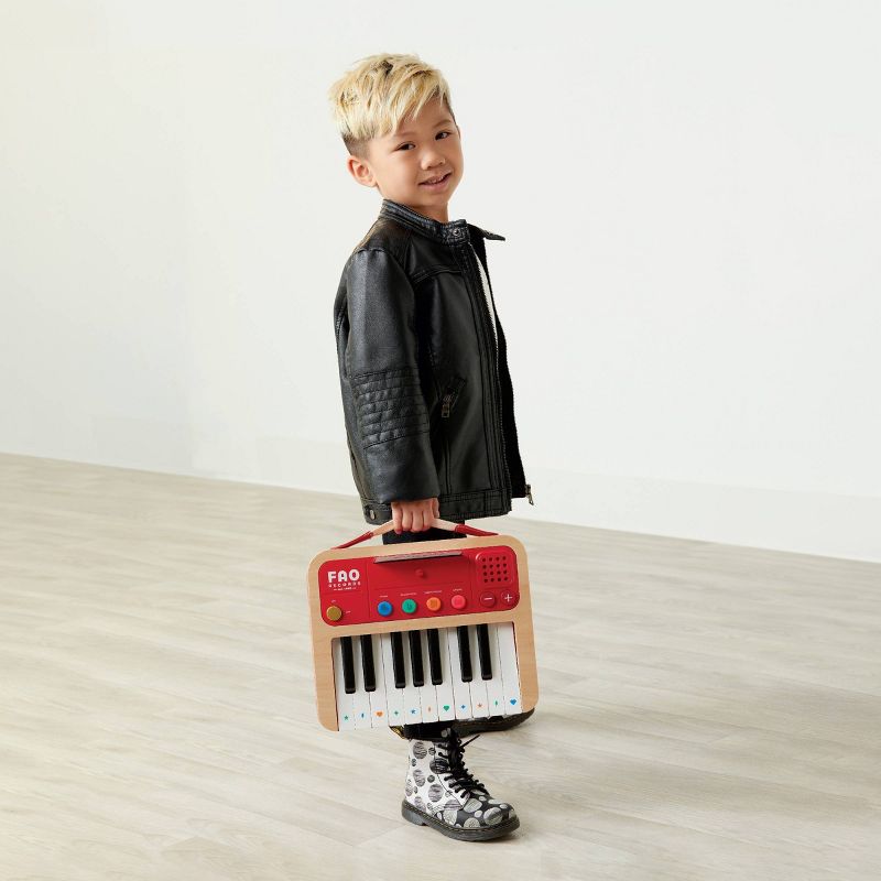 FAO Schwarz Stage Stars Portable Piano and Synthesizer, 6 of 13