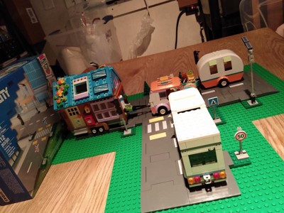 LEGO City Road Plates review! 2021 set 60304! 