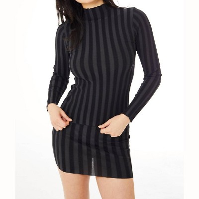 Women's Wide Ribbed Knit Mock Neck Top - find me now