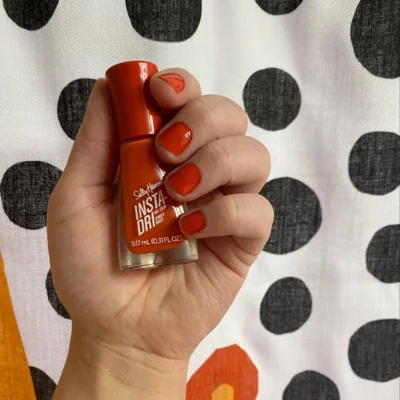 user image by Molly Bear, Sally Hansen Insta-Dri Nail Color - 0.31 fl oz
