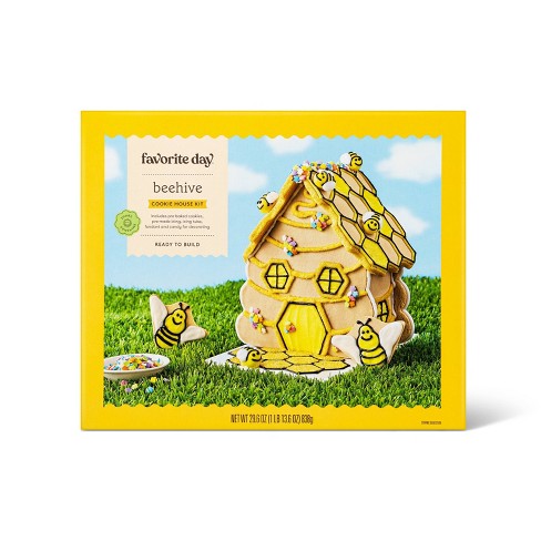 Easter Spring Bee House Cookie Kit - 28.96oz - Favorite Day™ - image 1 of 4