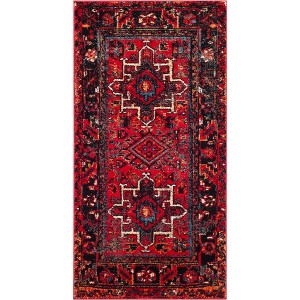 Vintage Hamadan VTH211 Power Loomed Indoor Rugs - Safavieh - 1 of 4